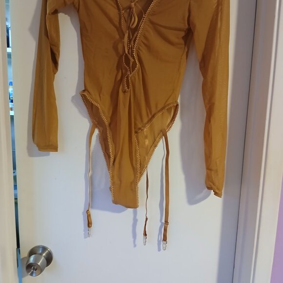 Frederick's of Hollywood Women's Lola Lee Sheer Mesh Long Sleeve Bodysui… - Picture 2 of 8